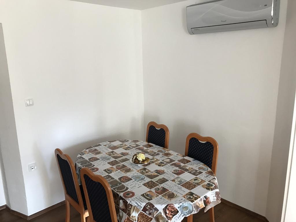 Rot * Bohinjska Bela